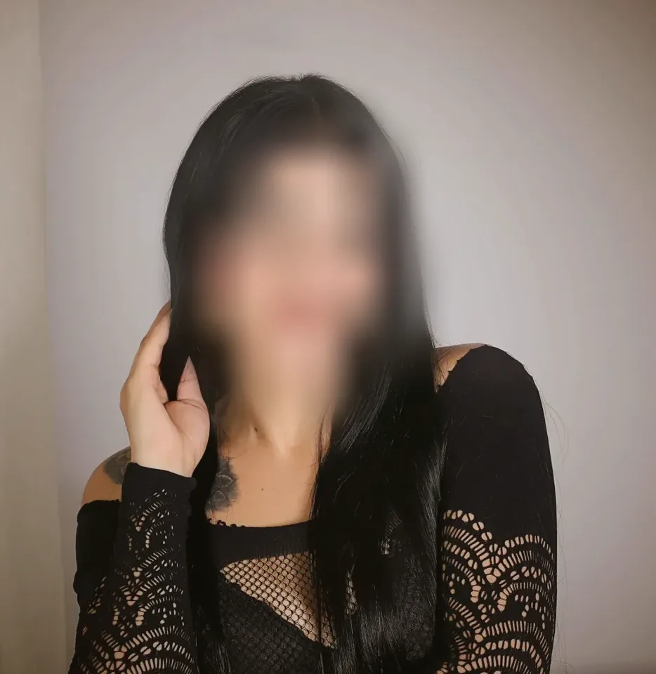 Daisy, 23