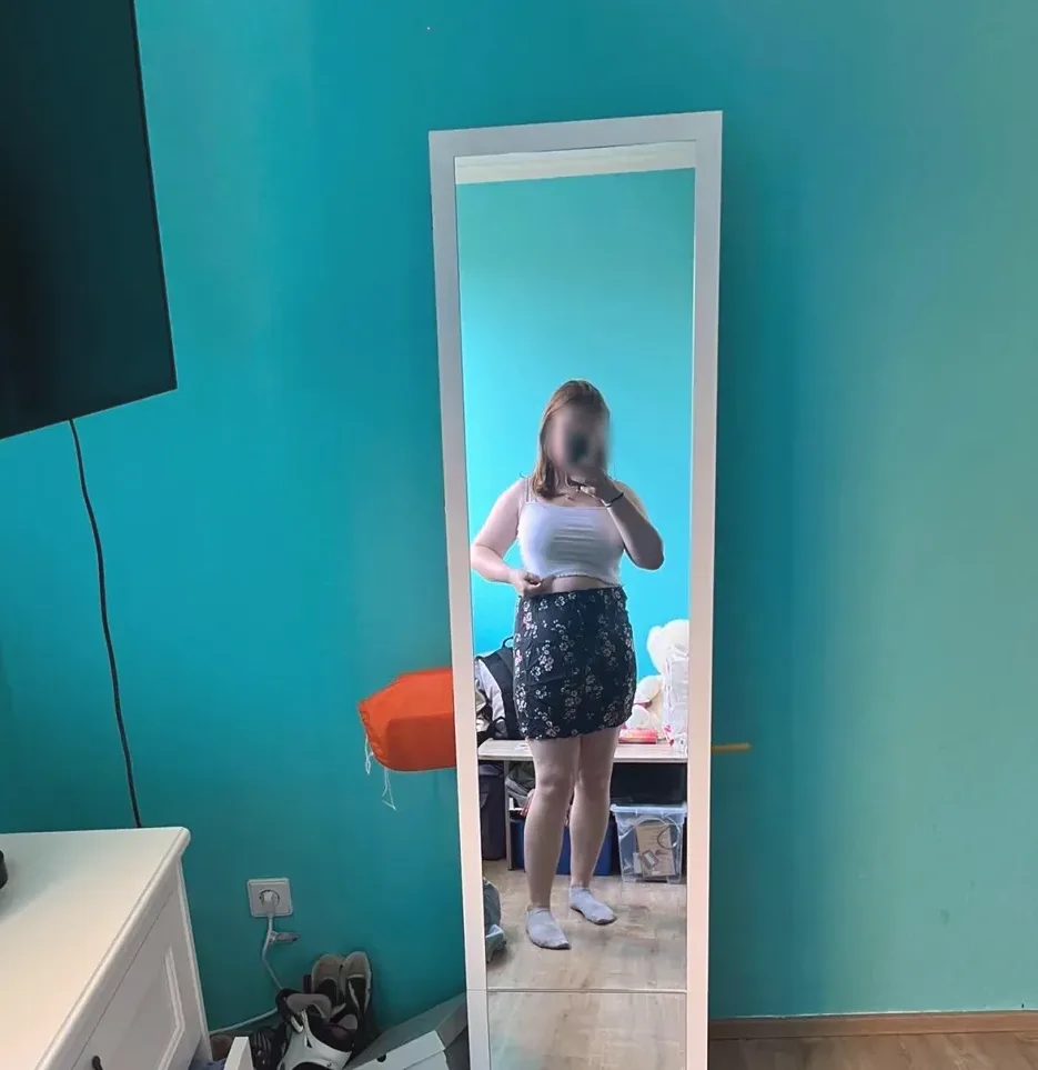 Niamh, 18