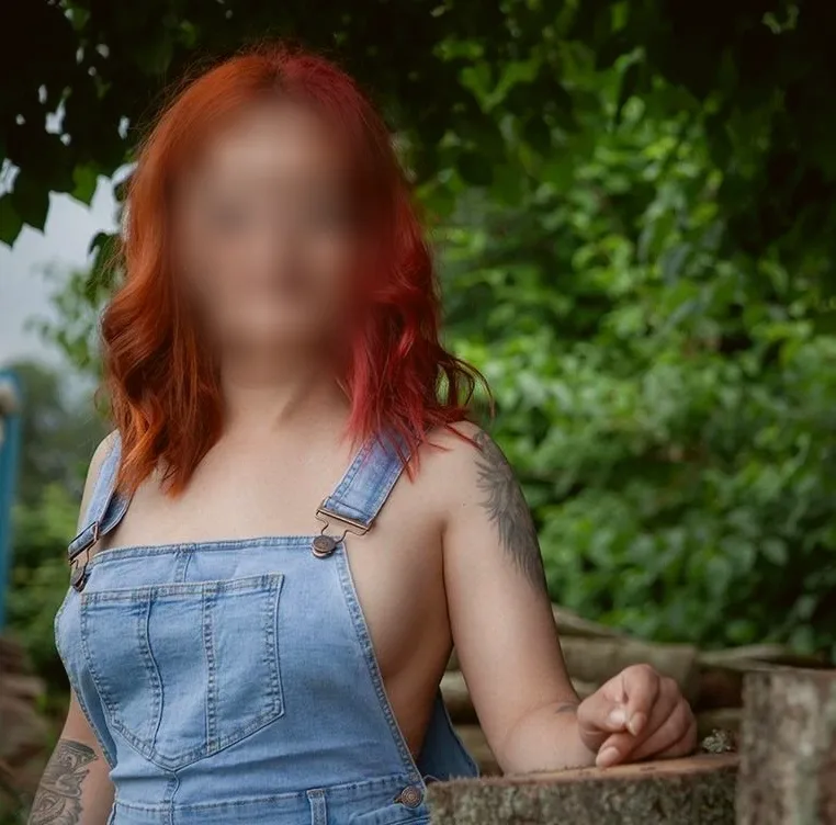 Zainab, 33